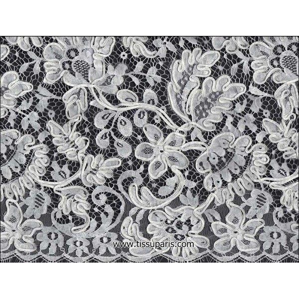 Dentelle de calais Fleurs Blanches 0.88m X 4m