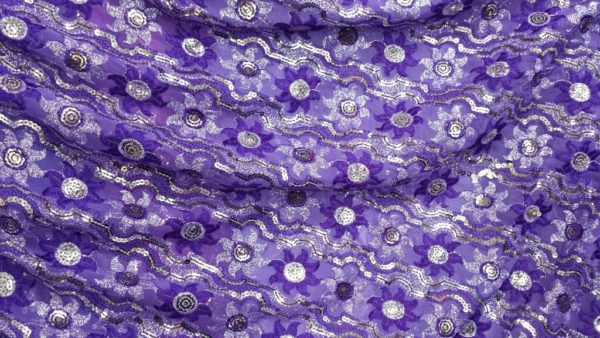 Dentelle perlée violet